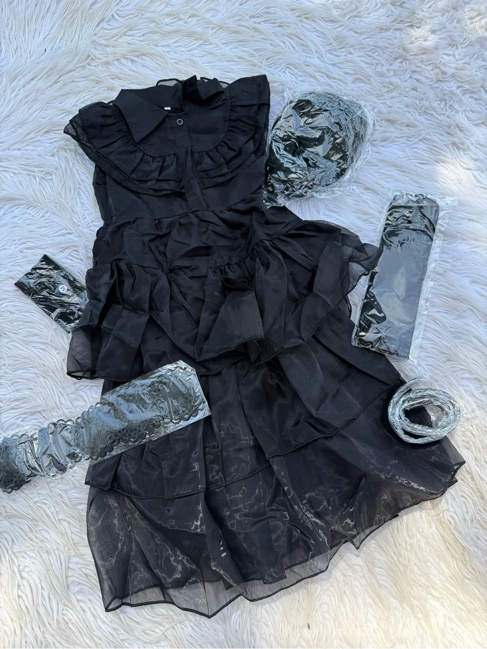 Girls Wednesday Addams costume (D10)
